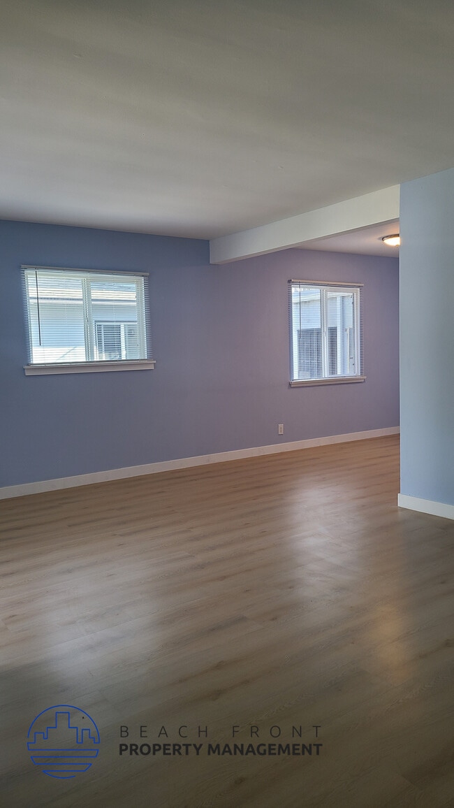 Photo - 1534-1548 W. 20th St.