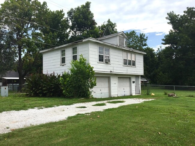 1 Bedroom 1 Bath - 1 Bedroom 1 Bath