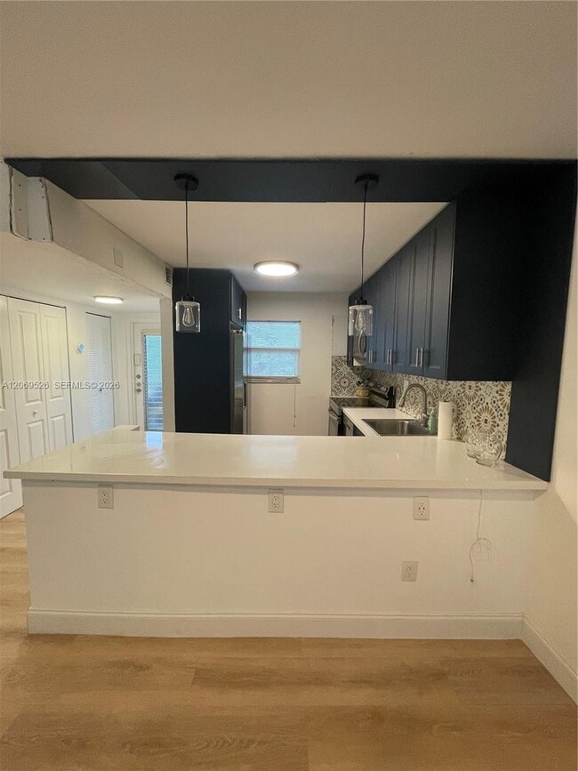 Photo - 8340 Sands Point Blvd Unidad P309