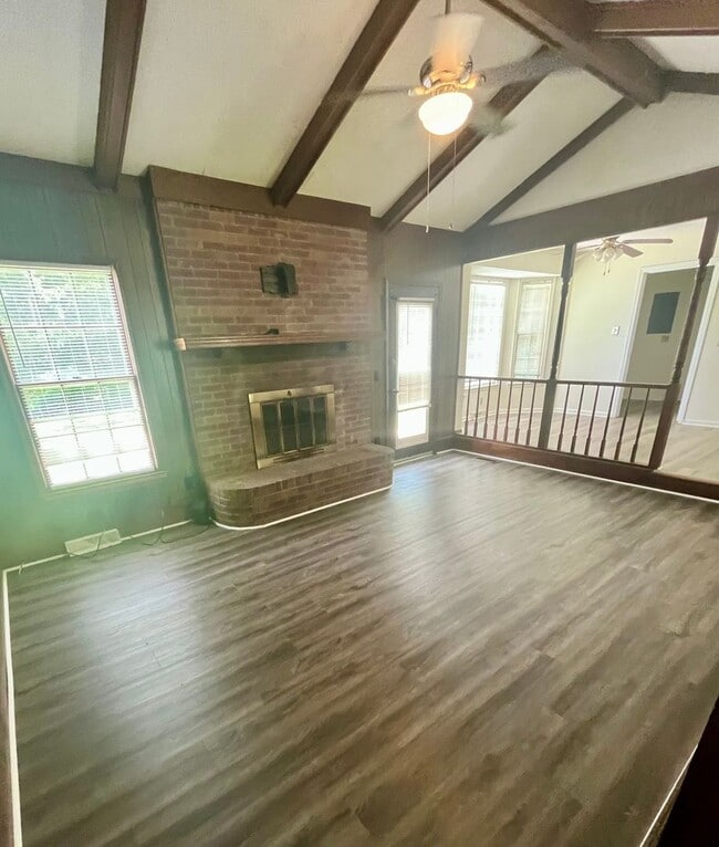 Photo - 3 Bedroom 2 Bath Ranch Home in the College Park Subdivision.
