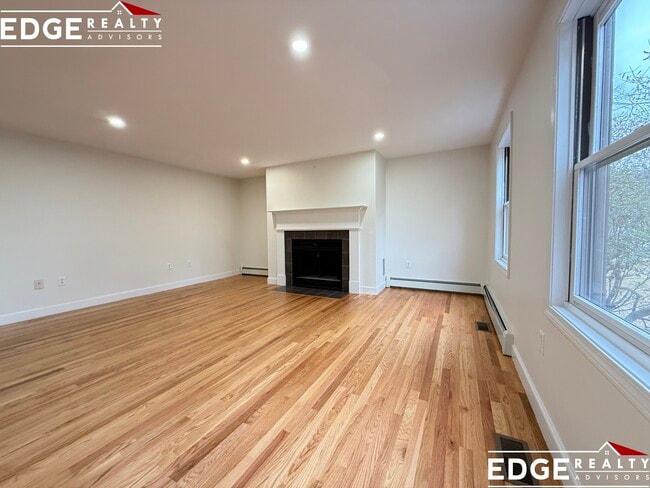 Photo - 29 Cottage St