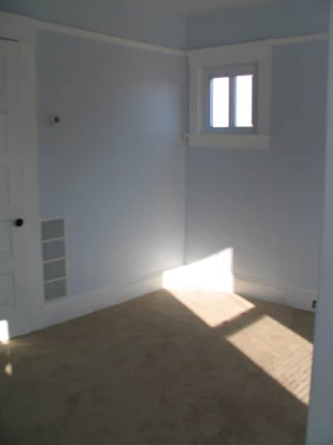 Photo - 10121 Foster Ave