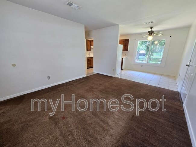 Photo - 916 Twinbrook Ave