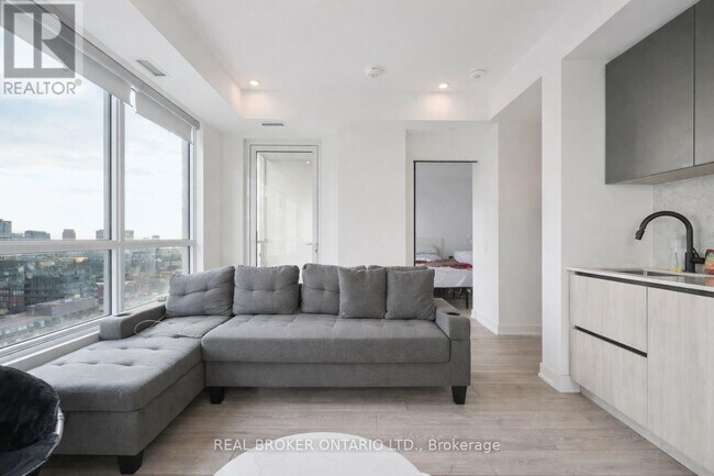 Photo - 108 Peter St Unité 2806