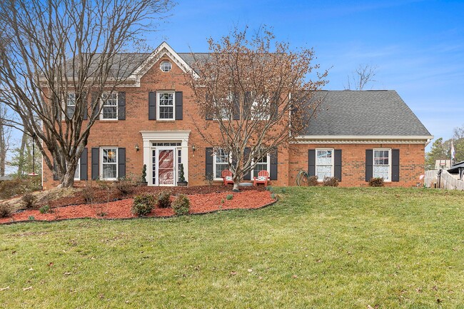 5 bedroom 3.5 bath in East Cobb - 5 bedroom 3.5 bath in East Cobb House