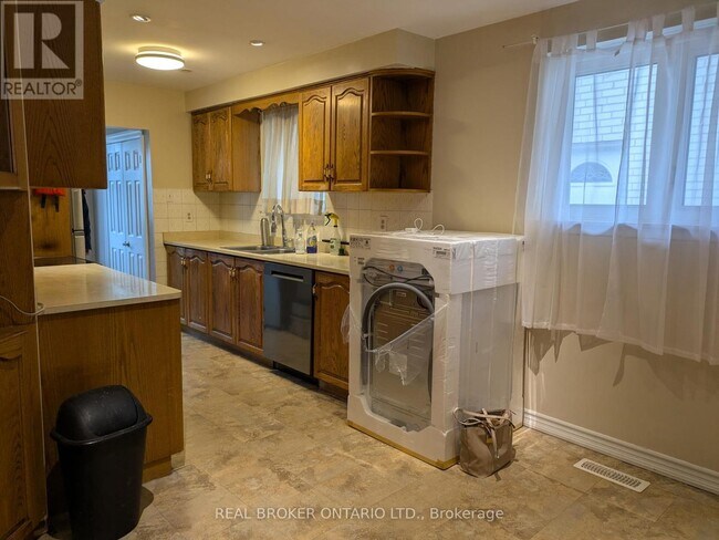 Photo - 3364 Cedar Creek Dr