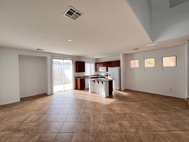 Photo - Gated Community - Southwest