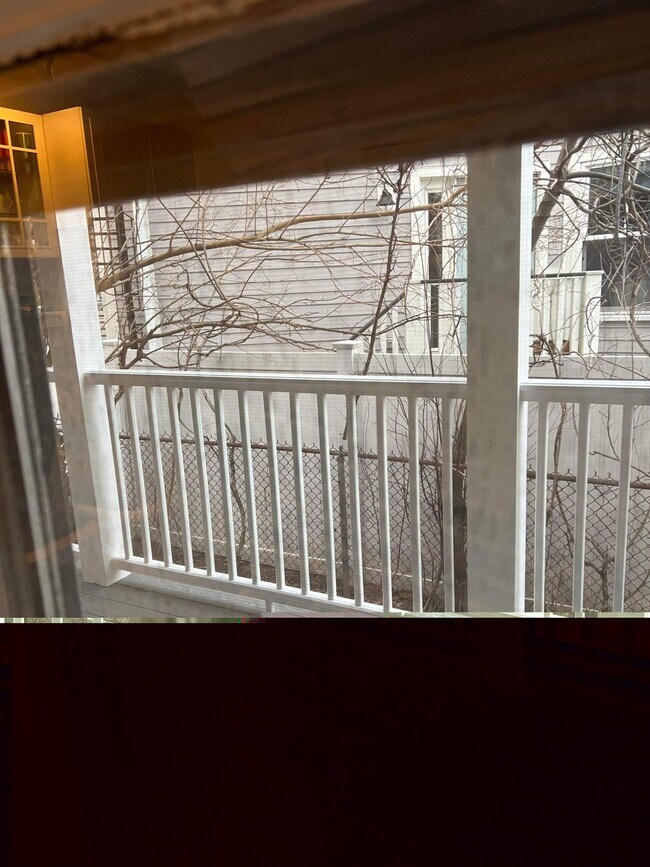 Photo - 37 Elm St Unit 1