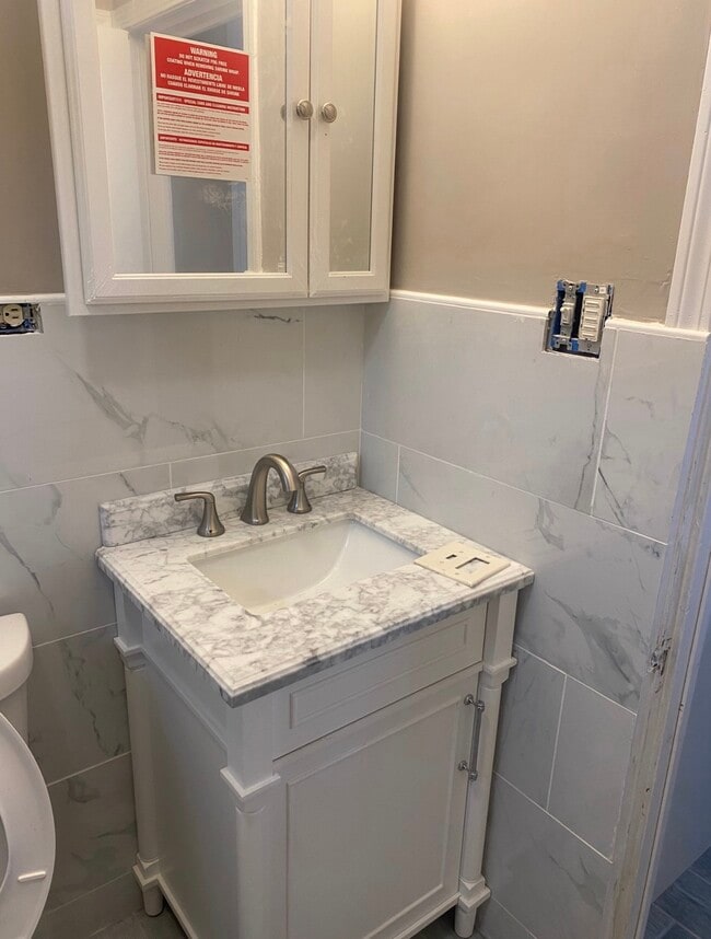 Photo - 123 Whittenton St