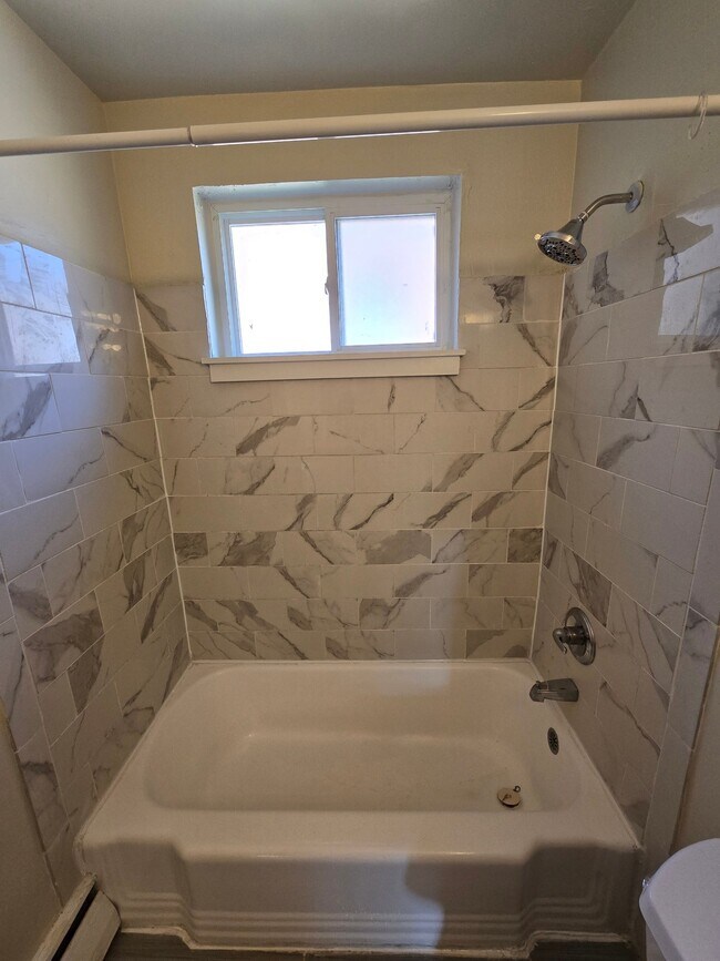 Photo - 3212 Ellwood Ave Unit A