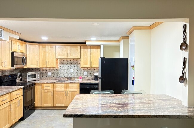 Photo - 1229 Girard St NW Unidad Lower