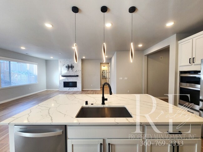 Photo - Elegant McCormick Woods Home with Spacious Layout & Modern Touches