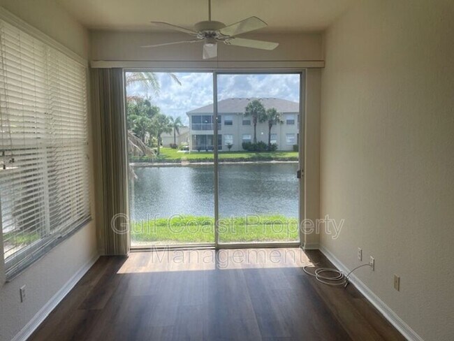 Photo - 1714 Fountain View Cir