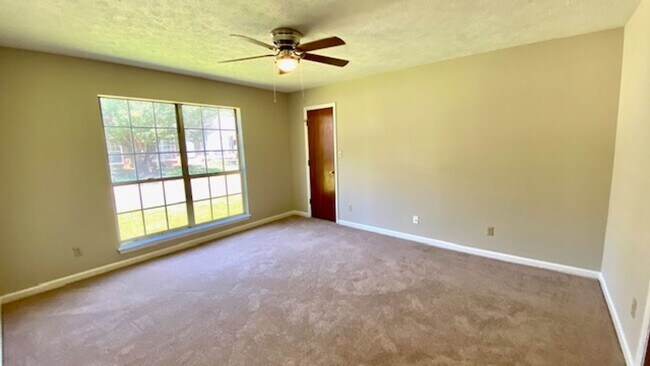 Photo - Conifer Ring #69 A,B,C Unit 69C Conifer Ring