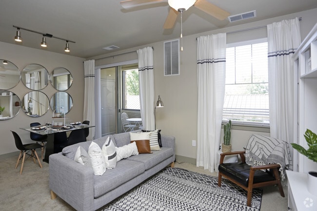 1BR, 1BA - 783 SF - San Marino Apartments