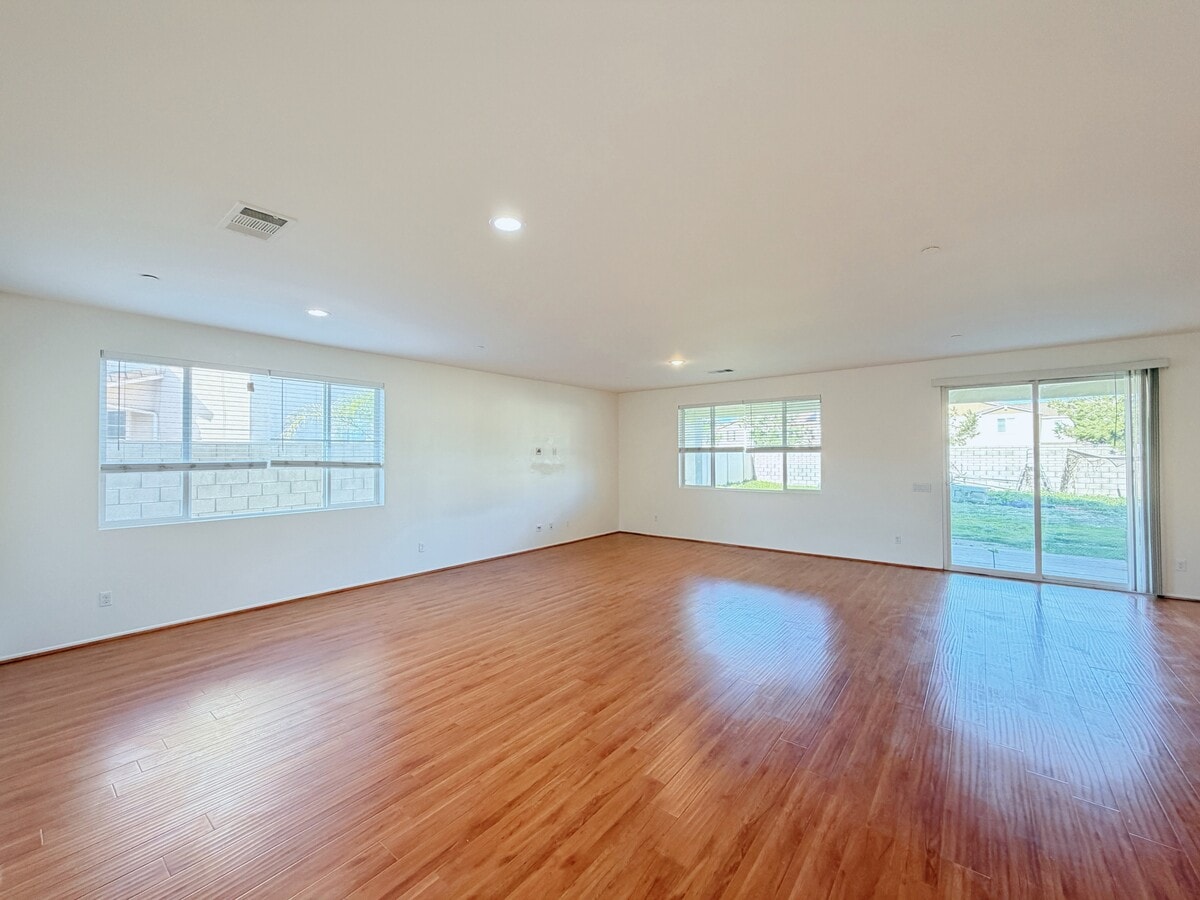 Photo - 4493 Violas Ct