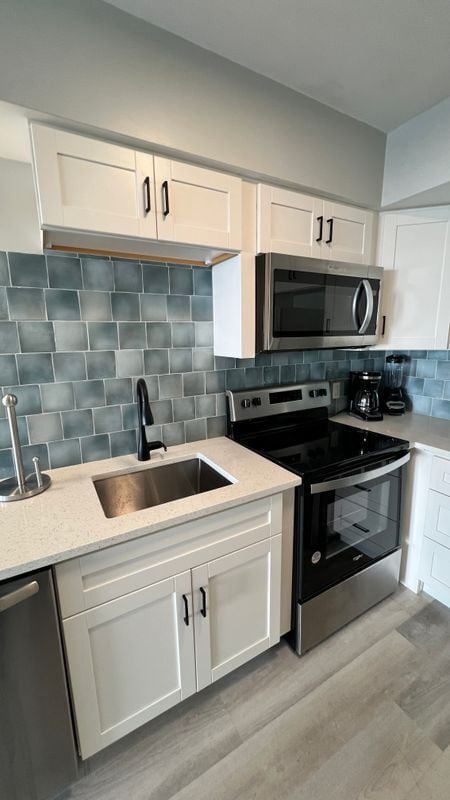 Photo - 976 Tennessee Ln