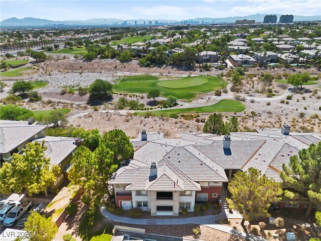 Photo - 1012 Domnus Ln Unit 205