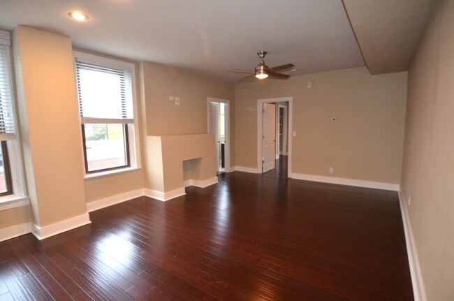 Photo - 2352 Kemper Ln
