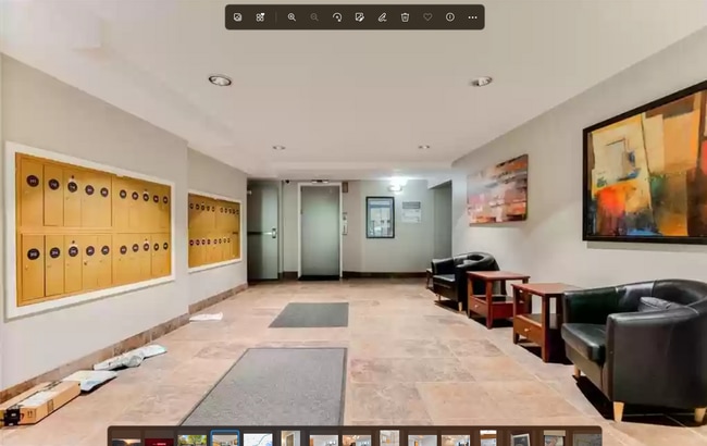 Building Photo - 2500 Blaisdell Ave Unit 208