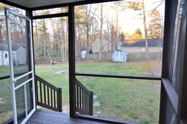 Photo - 11111 Long Branch Dr