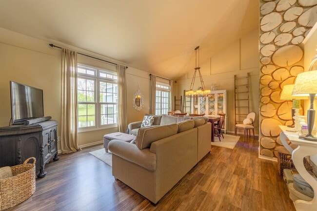 Photo - 7914 Kilmory Cir