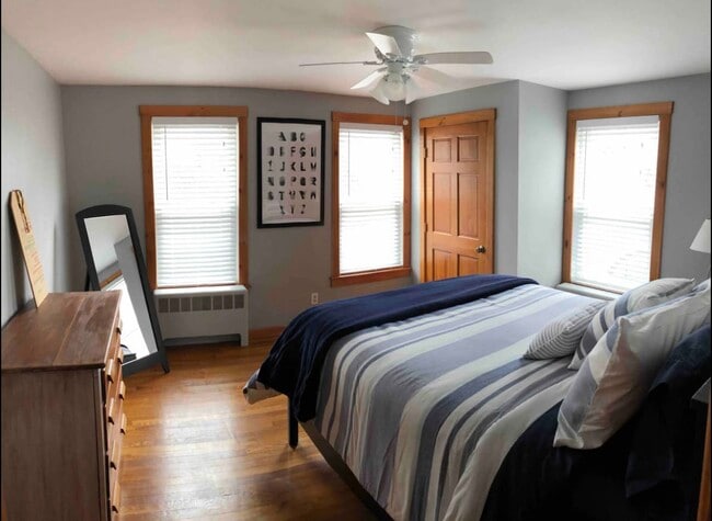 Photo - 184 Thornton St Unit 1