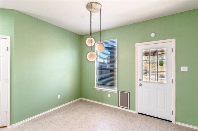 Photo - 140 Sundown Ave