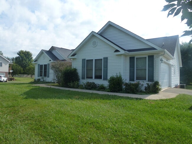 3 Bedroom/2 Bath Home Jonesborough, TN - 3 Bedroom/2 Bath Home Jonesborough, TN