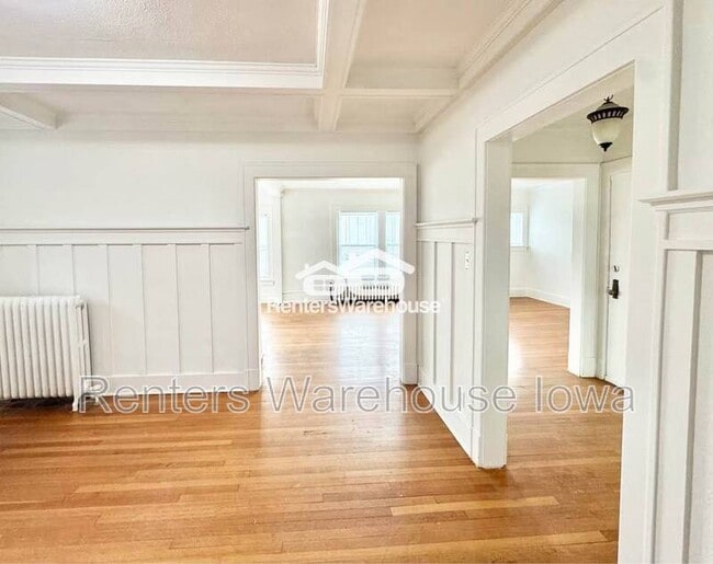 Photo - 3612 Ingersoll Ave Unit 4