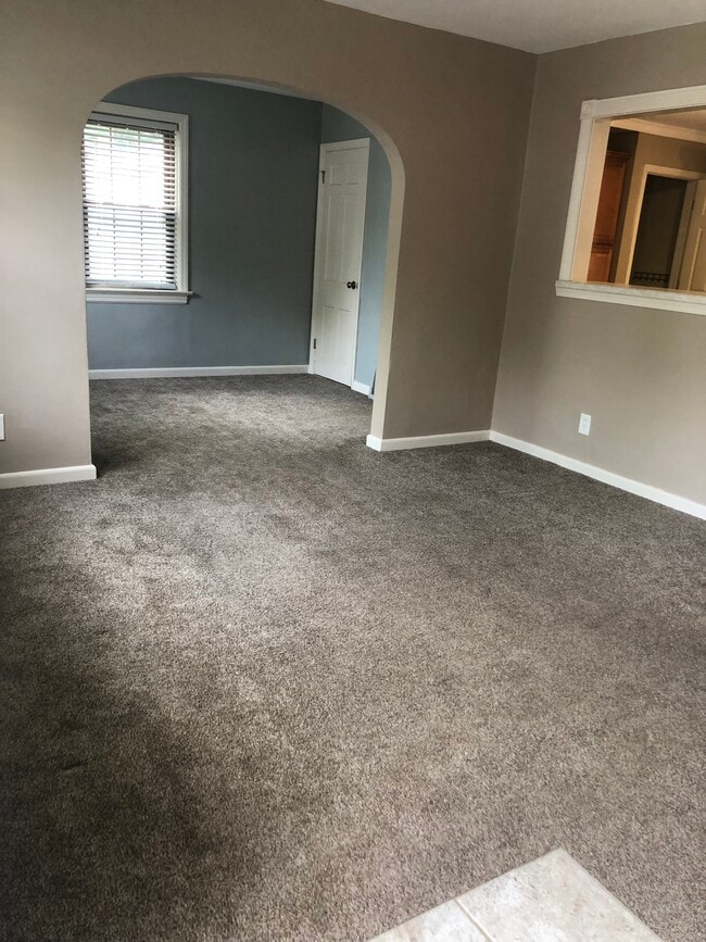 Photo - 11 St James Ct