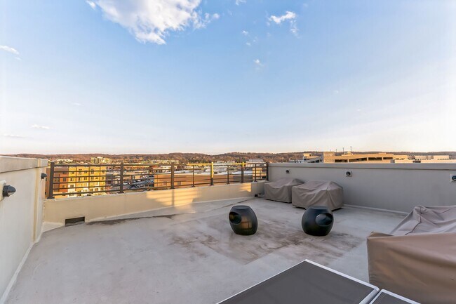 Photo - Stunning Carriage Home in the King of Prussia Town Center