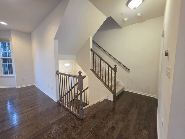 2873 Henley Ln
