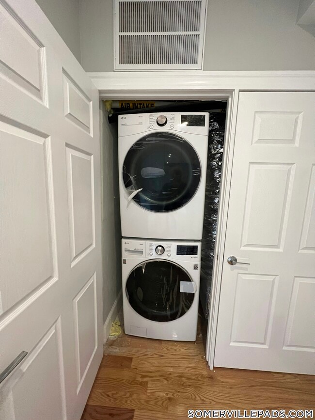 Photo - 73 Pearl St Unit 2