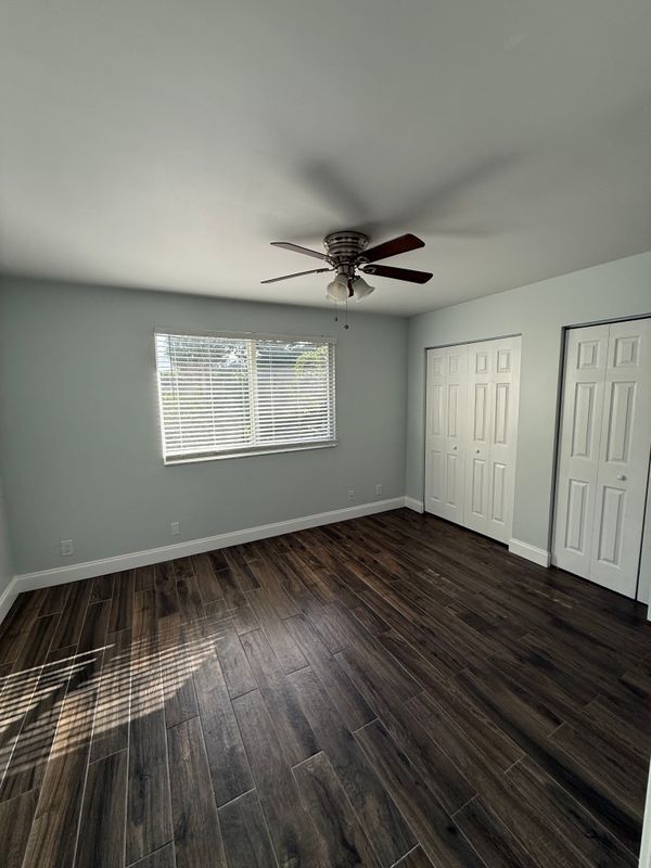 Photo - 2877 NE 15th St