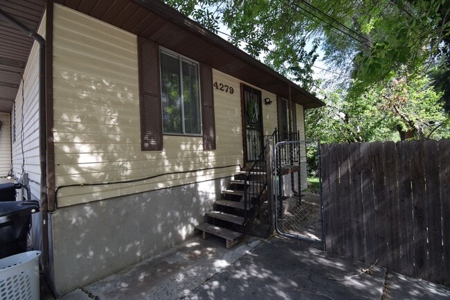 Building Photo - 4277-4279 S 1350 E Unit 4279 S 1350 E -  B