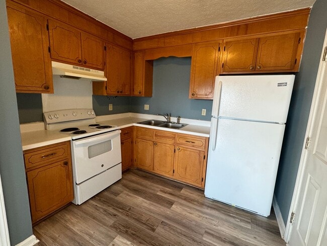 Photo - 1618 Holloway St Unit A or RS