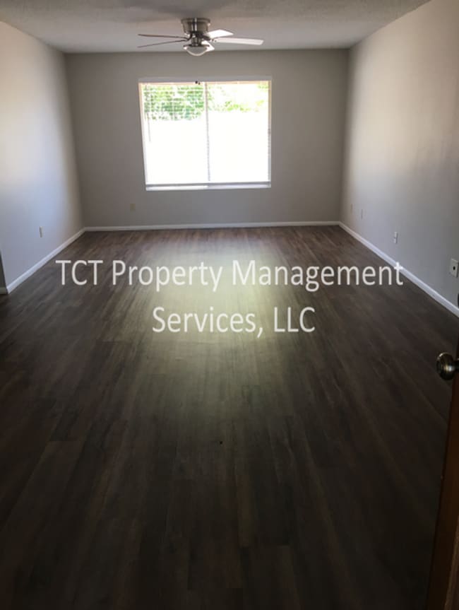 Photo - 3 Bed/ 2 Bath in Dobson Ranch