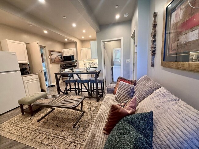 Photo - Hidden Gem – Remodeled 1 Bedroom in Monterey