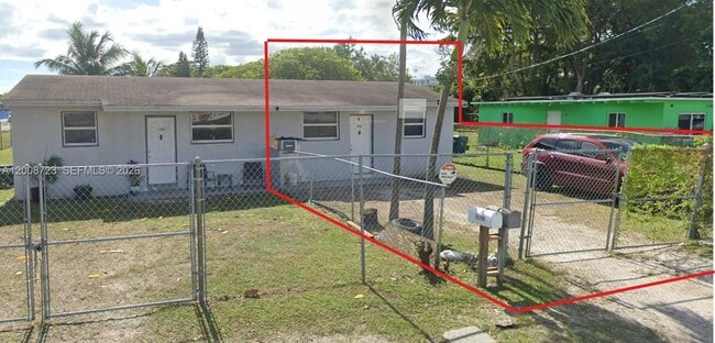 Building Photo - 11752 SW 212th St Unit 0