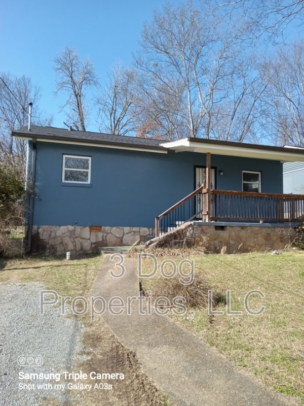 Building Photo - 4623 Highland Ave Rental