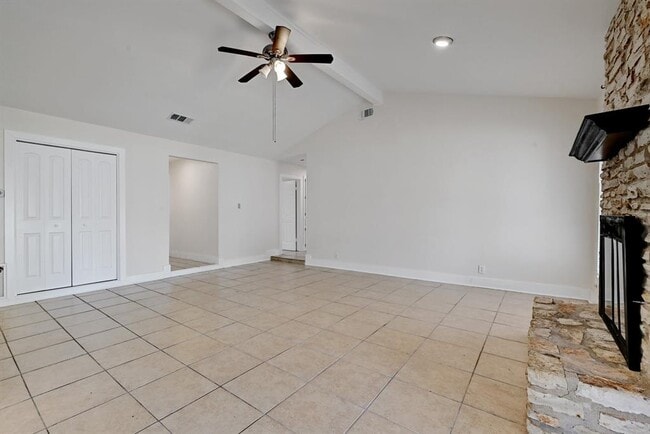 Photo - 509 Greenway Dr
