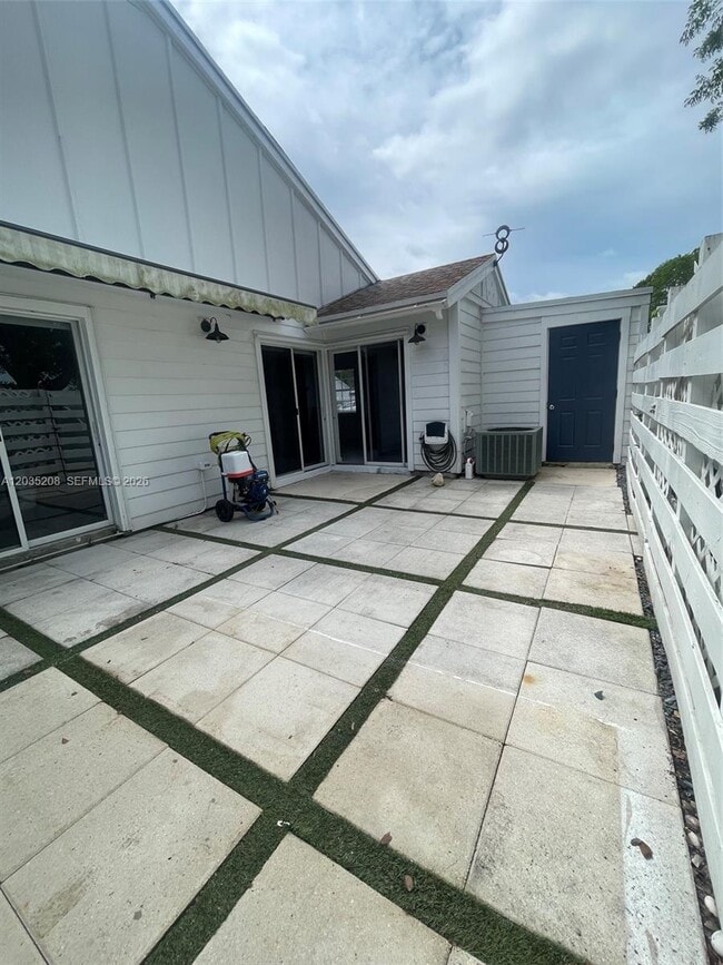 Photo - 13706 SW 147th Cir Ln
