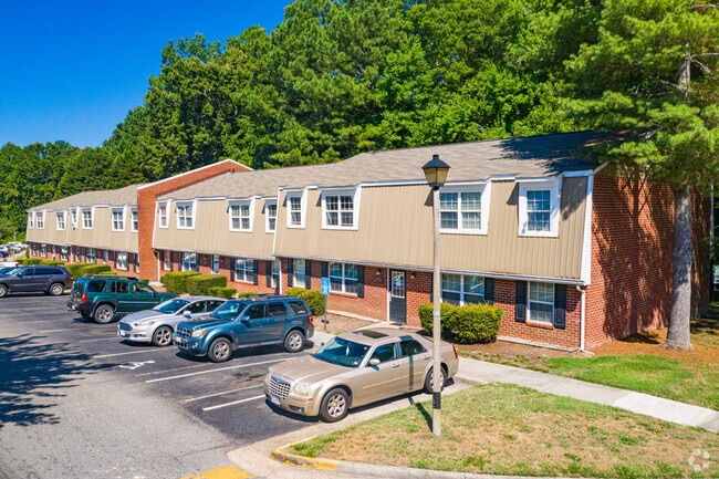 Photo - Stratford at Williamsburg