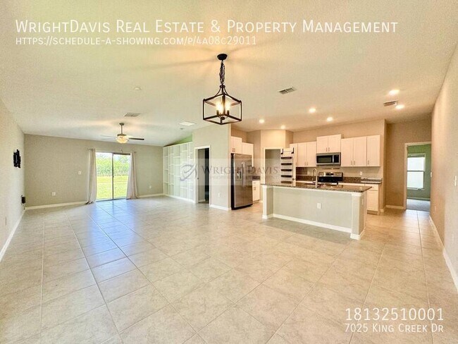 Photo - 7025 King Crk Dr