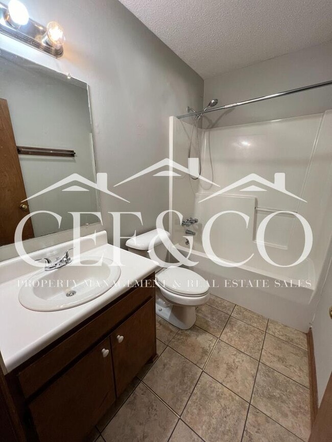 Photo - Spacious 2 bedroom now available in Spartanburg!