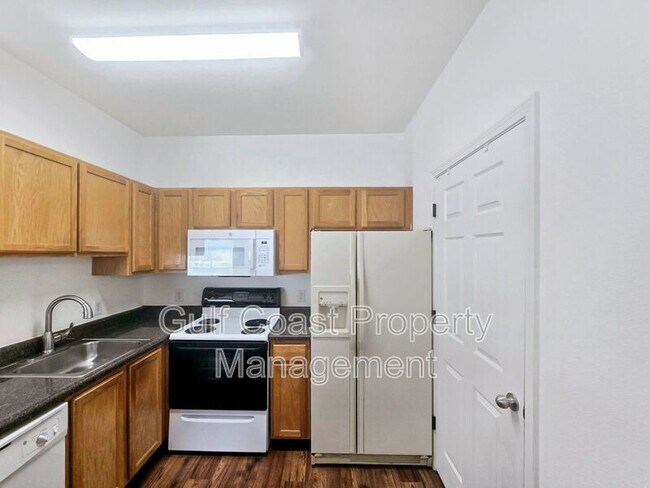 Photo - 4802 51st St W Unit 1206