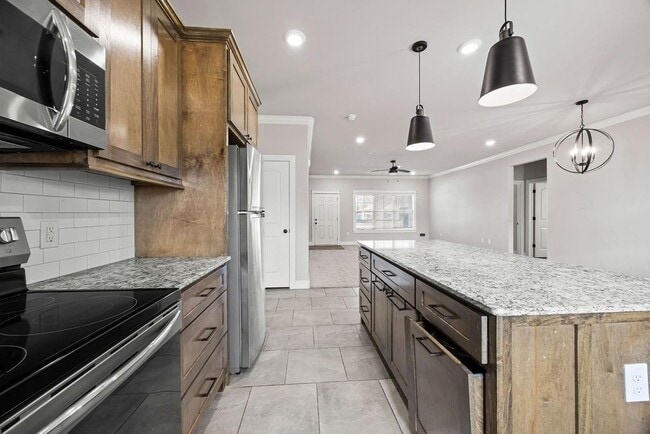Photo - 1052 Hampton St