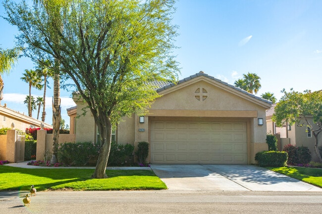 29170 W Laguna Dr