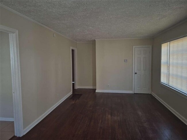 Photo - 2190 Jernigan Dr SE